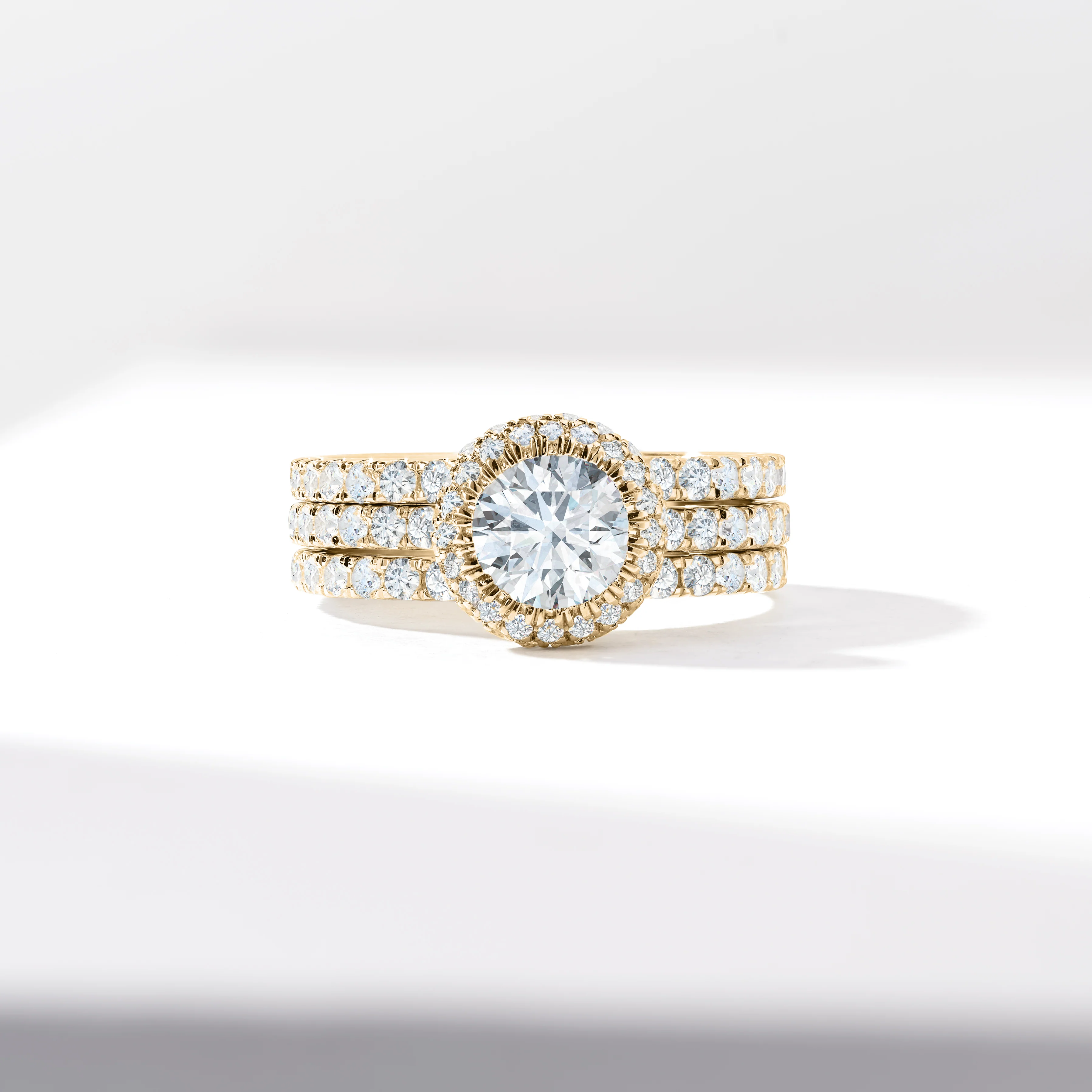 1.0ct Round Brilliant Lab Diamond With Halo And Fine Claw Set Shoulders Bridal Set 2.35tdw