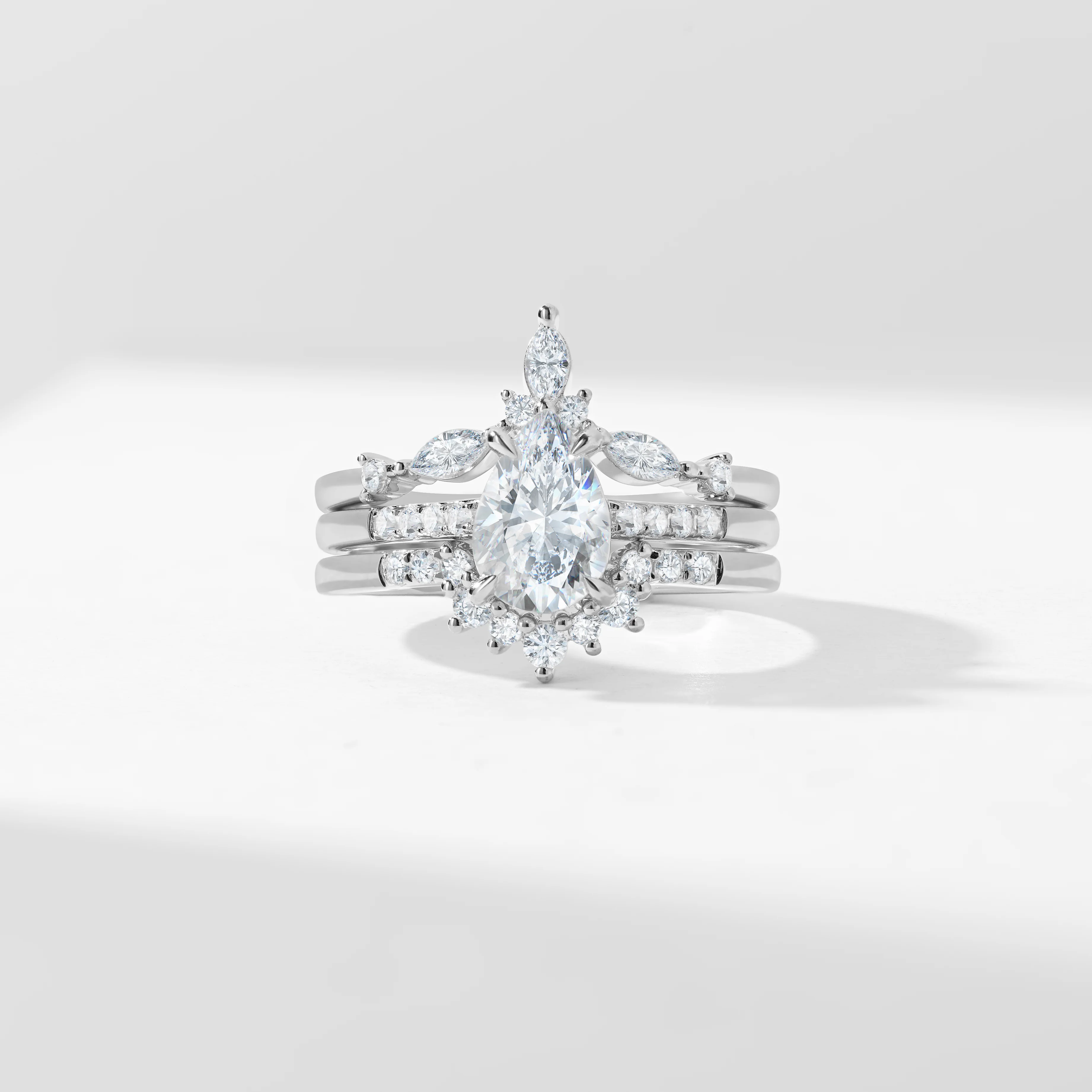 1.5ct Pear Diamond Engagement Ring With Marquise And Round Brilliant Diamond Contoured Fitted Wedders Bridal Set 2.0tdw - Image 6