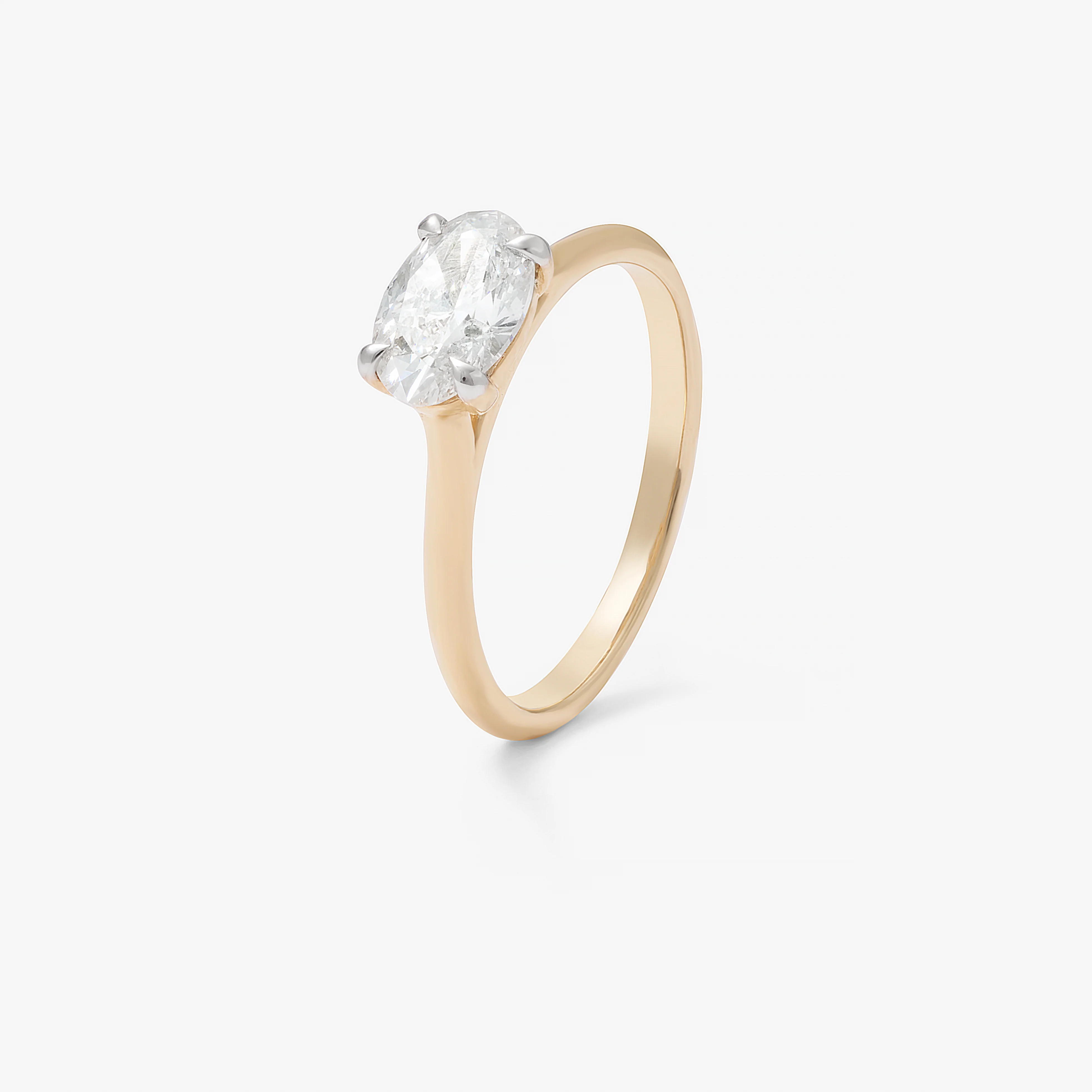 9K Yellow Gold 1ct Oval Lab Diamond East West Ring - Image 2