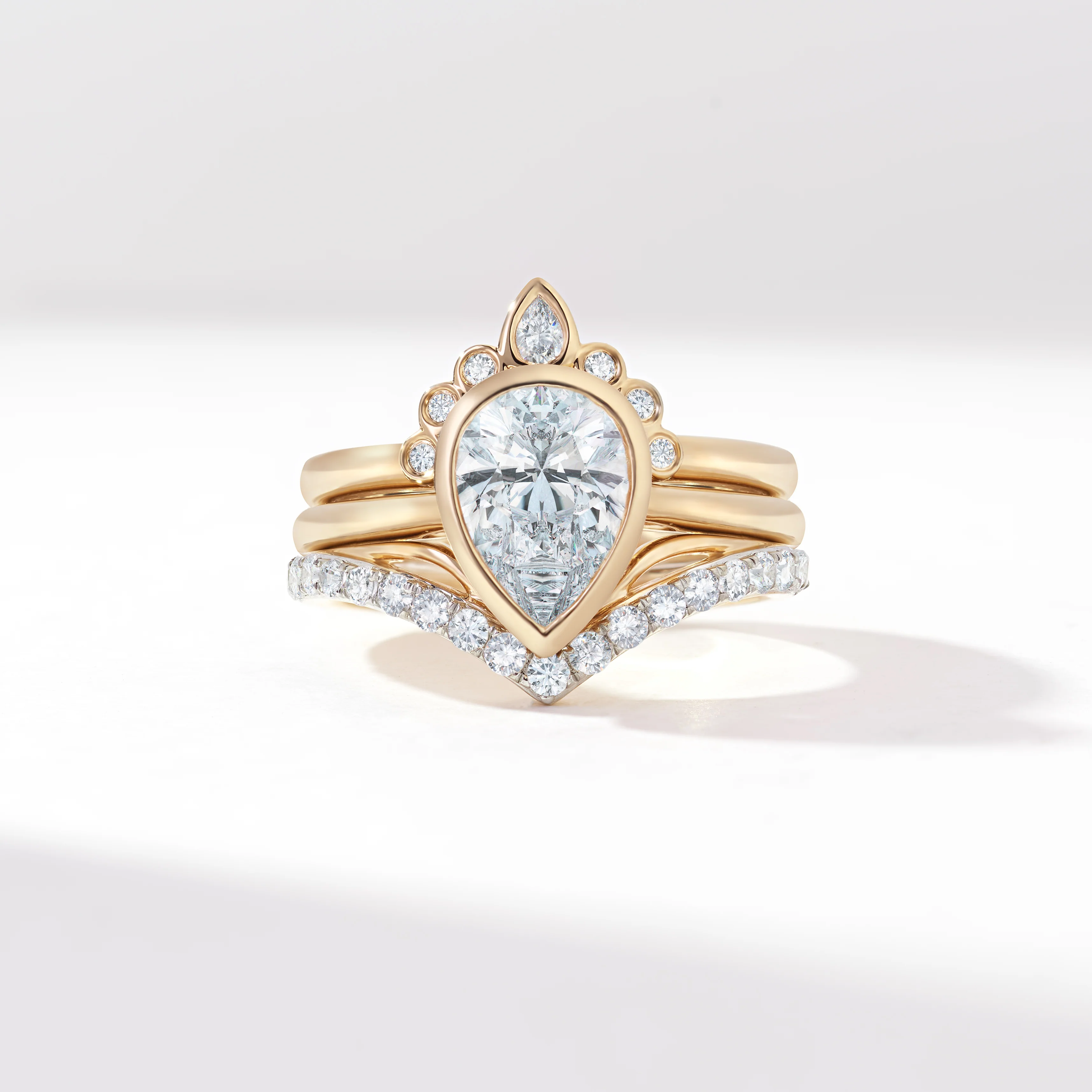 Platinum 2.0ct Pear Diamond Bezel Set With Contouring Wedding And Eternity Rings Bridal Set 2.50tdw - Image 8