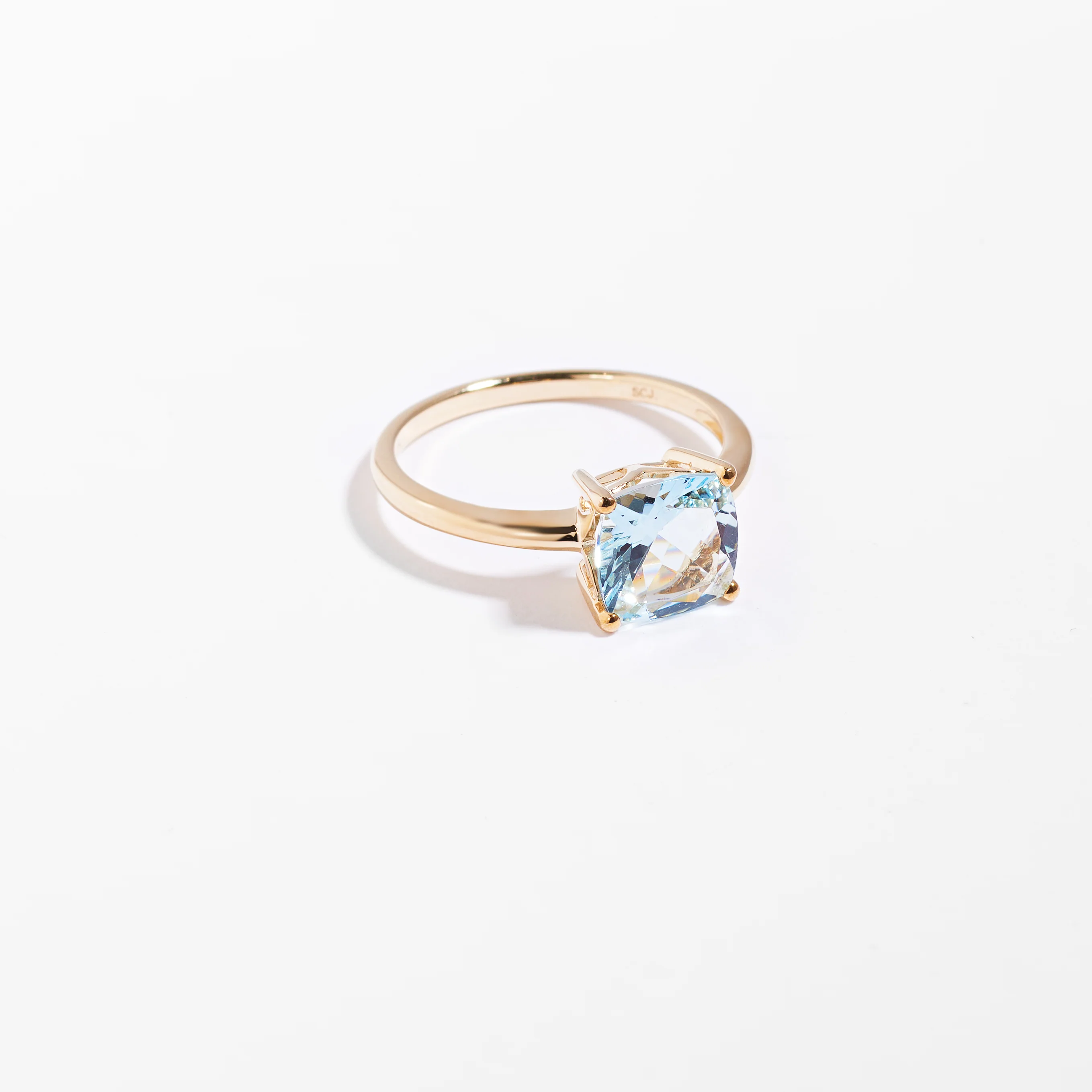 9K Yellow Gold Aquamarine March Birthstone ring