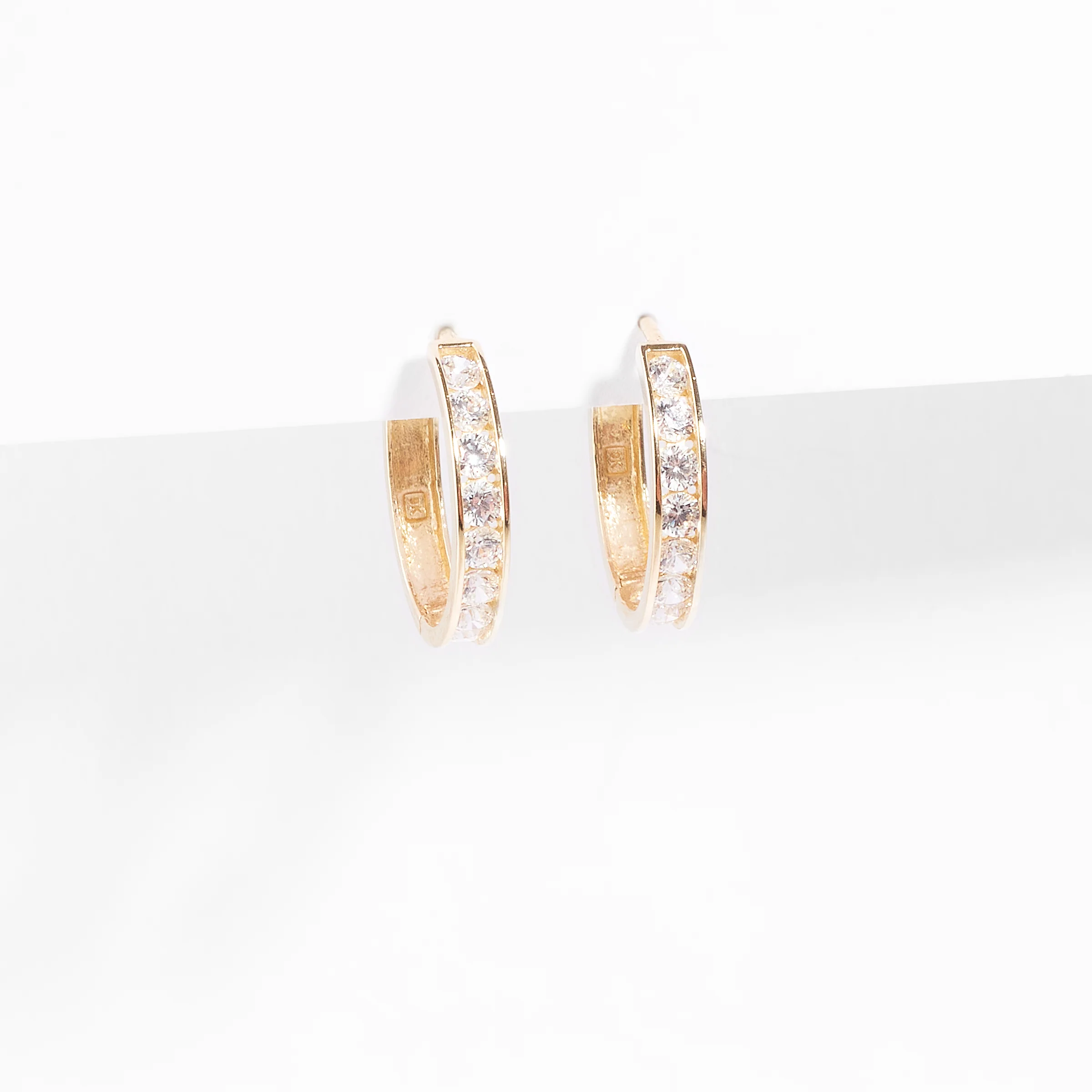 9K Yellow Gold Zirconia Huggie Earrings 13mm