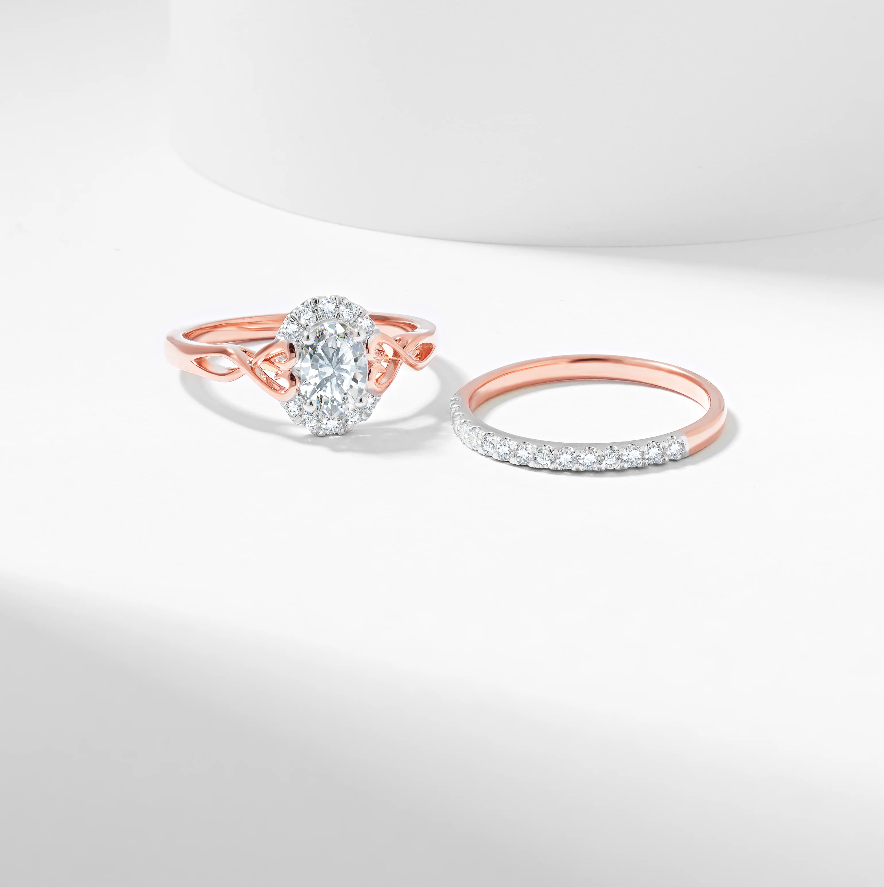 Oval Lab Grown Diamond Bridal Set 1.1tdw - Image 8
