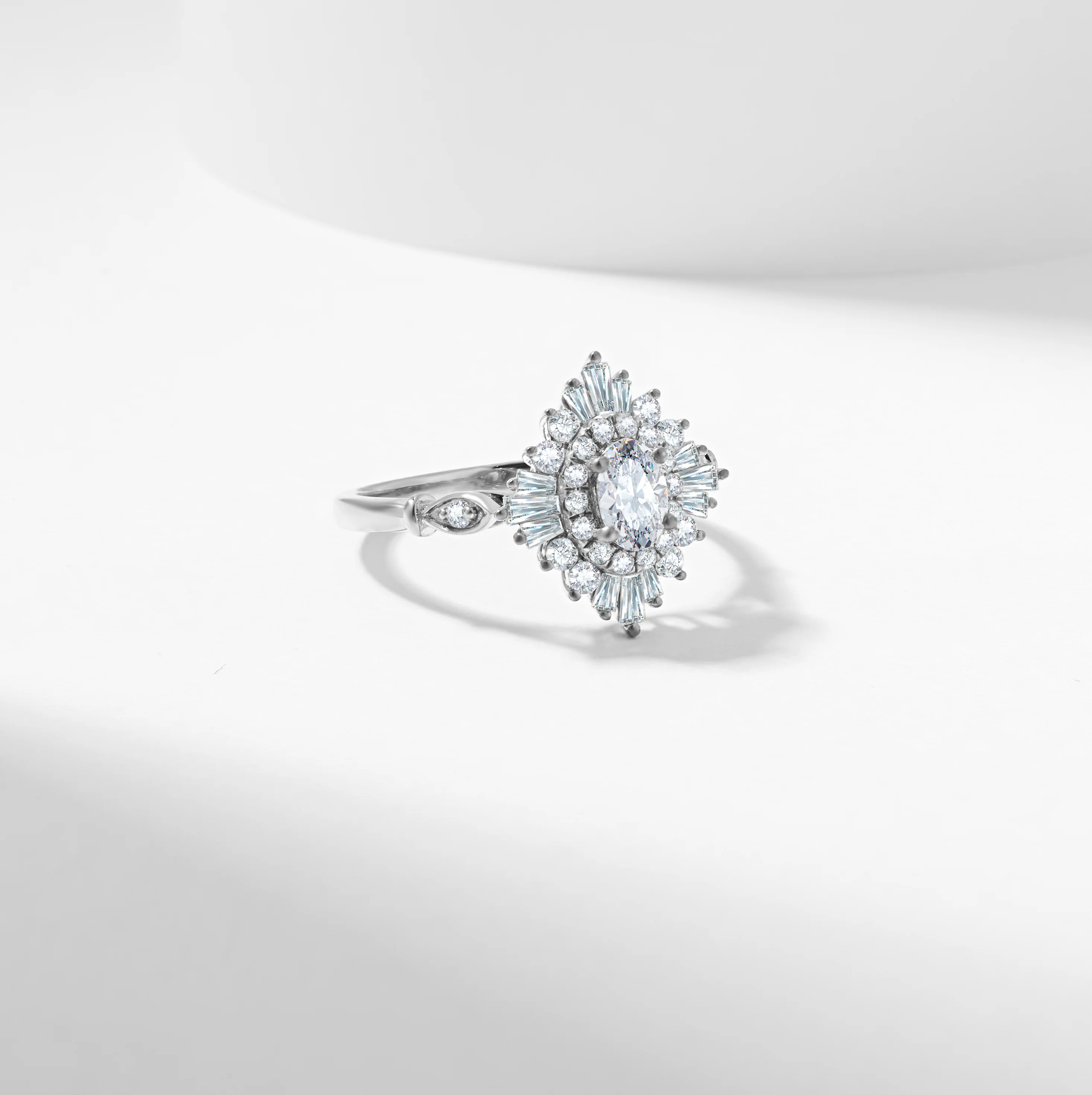 Oval Lab Grown Diamond Baguette Starburst Engagement Ring 1.0tdw - Image 5