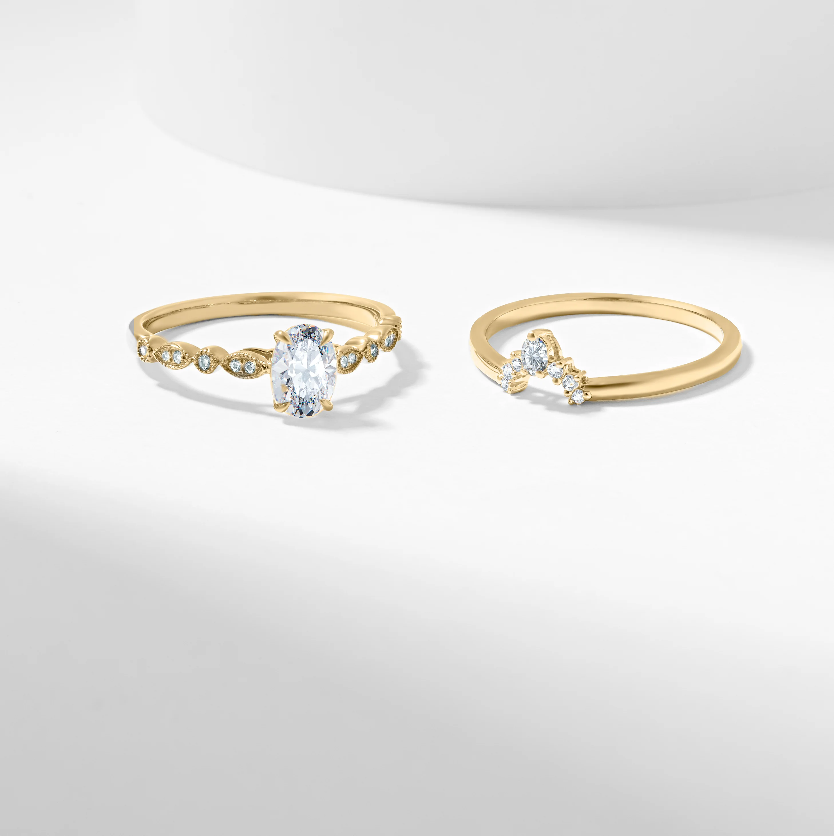 Oval Lab Grown Diamond Tiara Bridal Set 0.97tdw - Image 6
