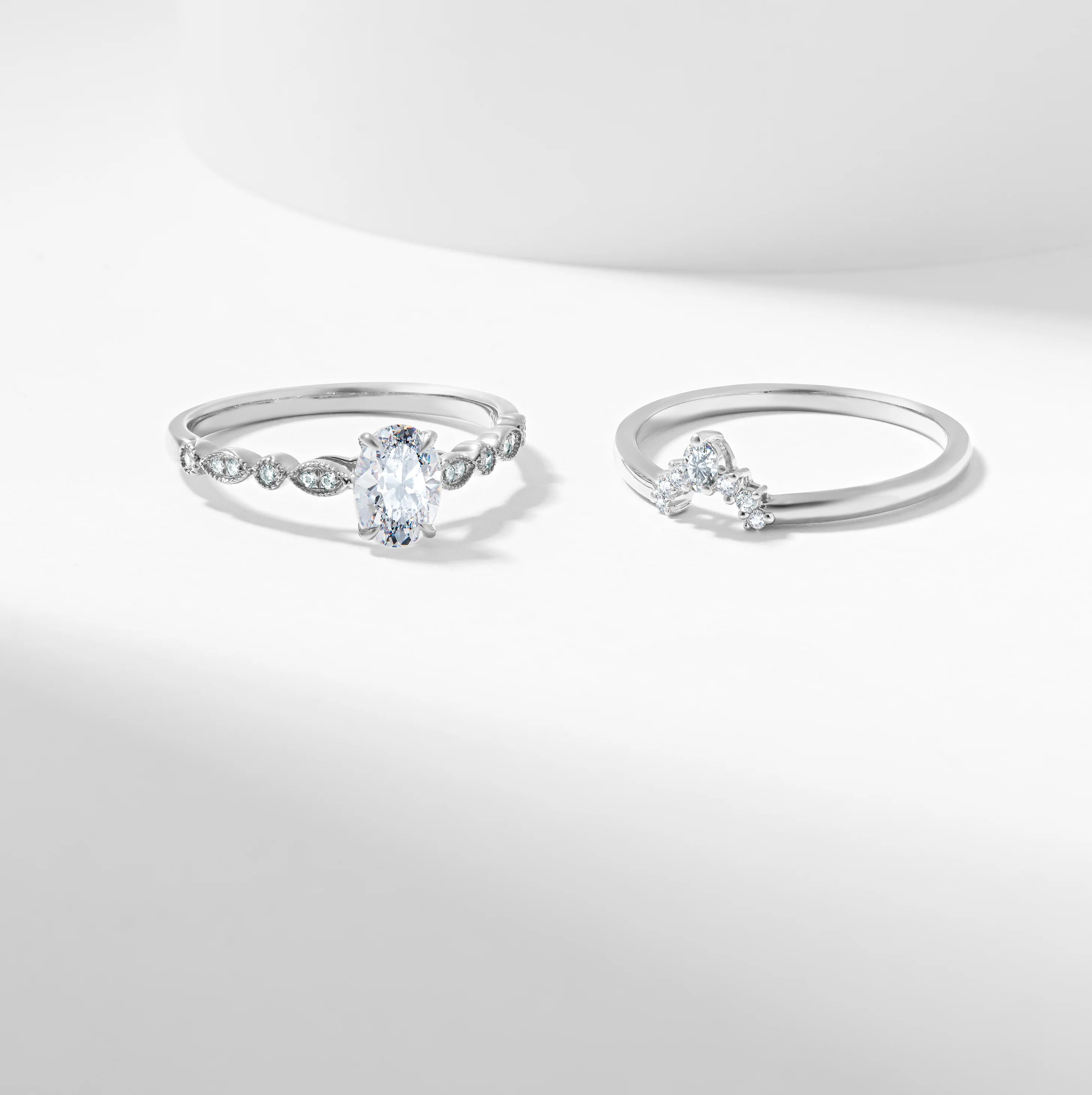 Oval Lab Grown Diamond Tiara Bridal Set 0.97tdw - Image 9