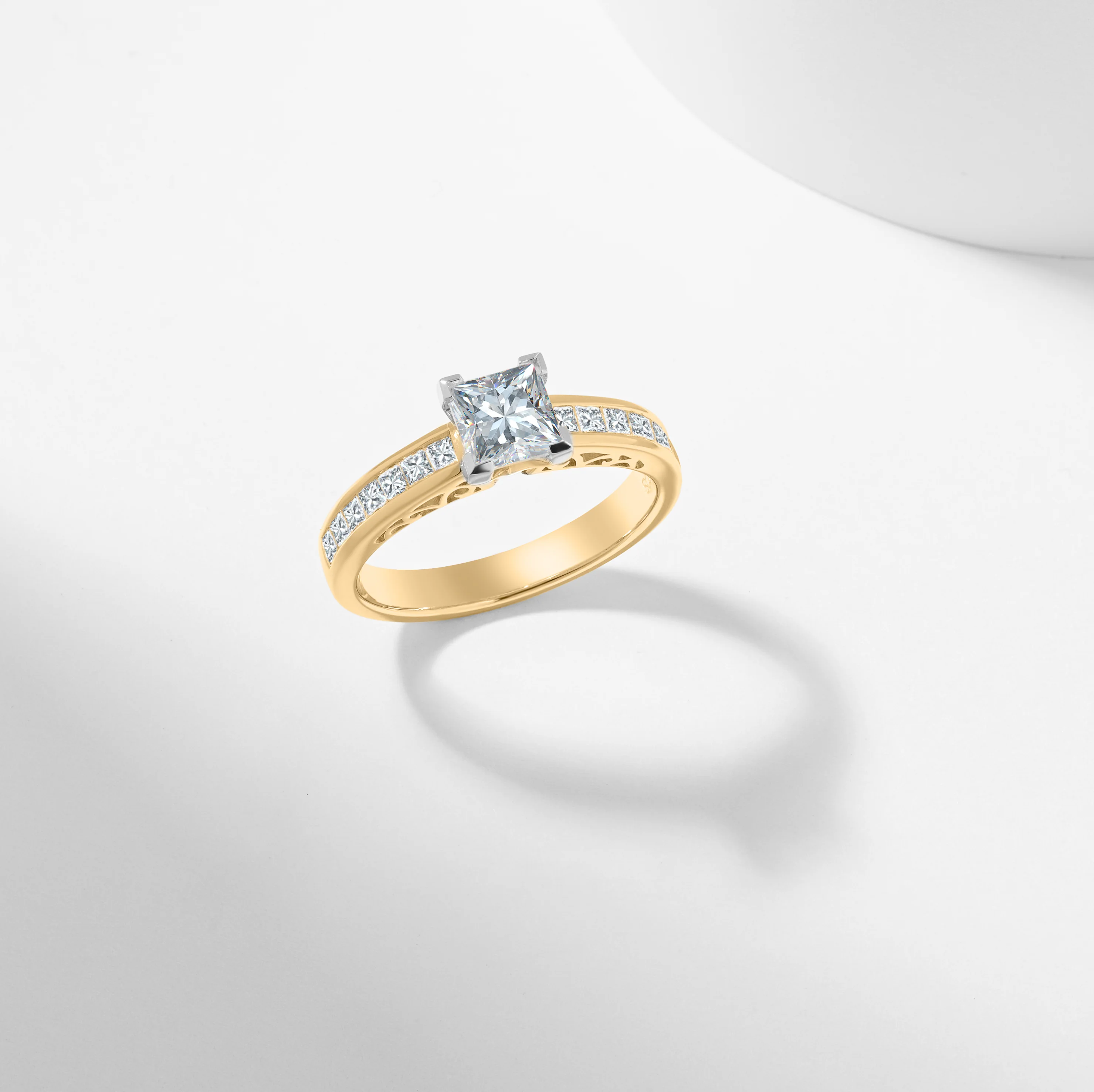 Princess Cut Diamond Solitaire With Shoulder Accents Engagement Ring 1.5tdw - Image 8